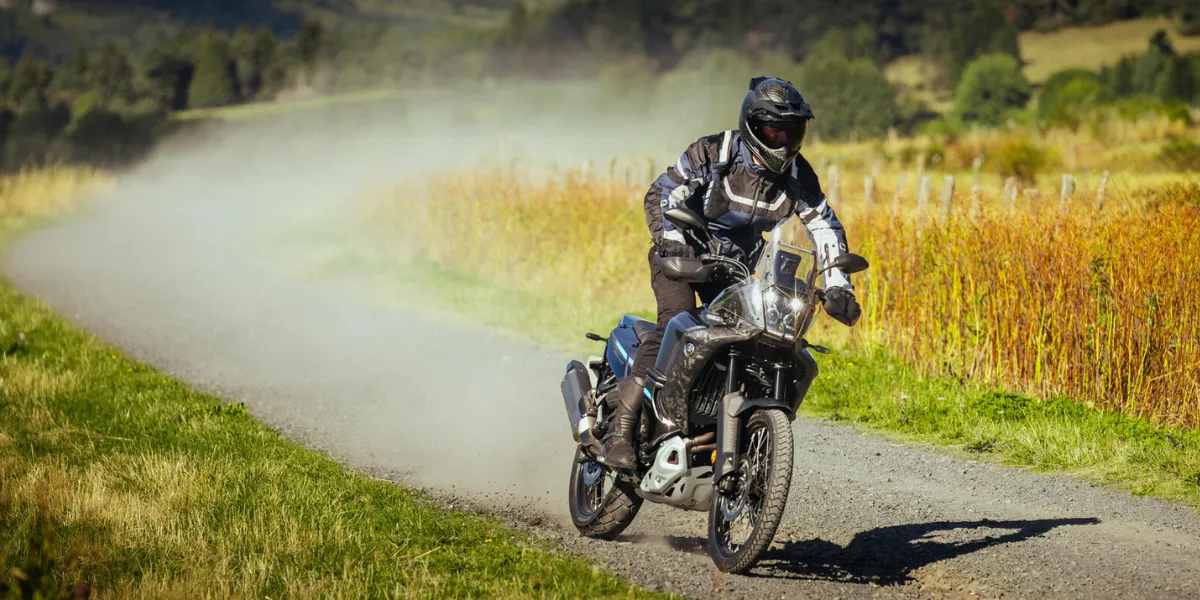 Michelin Anakee Wild vs Anakee Adventure : lequel choisir pour le trail ?