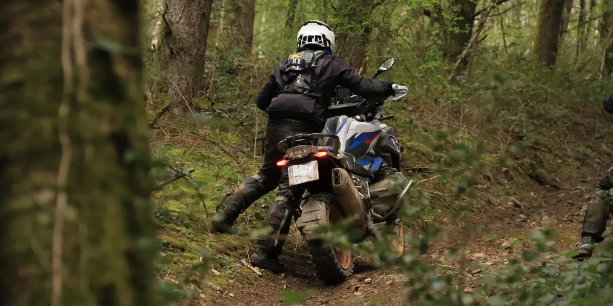 Morvan Rando Tour : on a testé la randonnée moto trail la plus engagée du Morvan